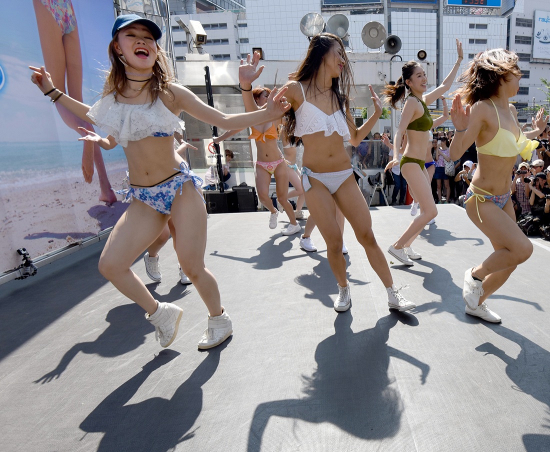 Galleria foto 'Le foto più sexy della settimana:  3 – 10 agosto 2016' - foto 2