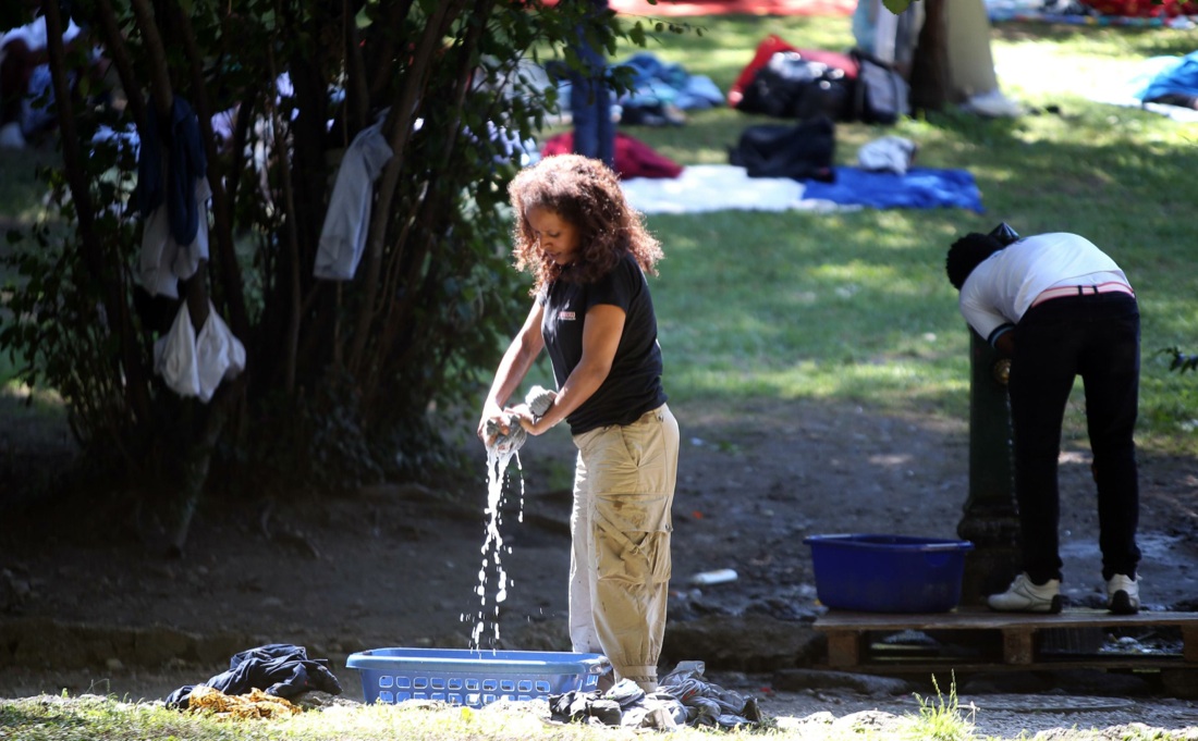 Migranti, emergenza in Lombardia Migranti, emergenza in Lombardia