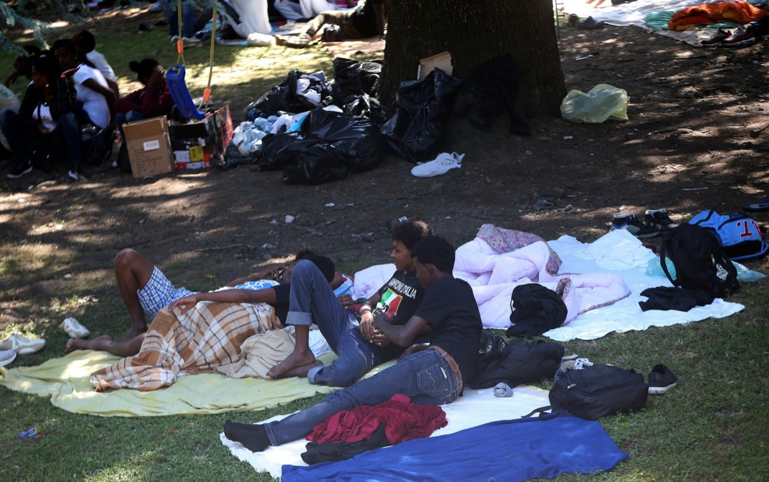 Migranti, emergenza in Lombardia Migranti, emergenza in Lombardia