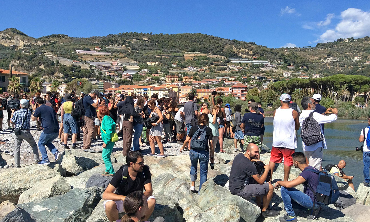 Migranti a Ventimiglia: un anno di proteste e sgomberi – Foto