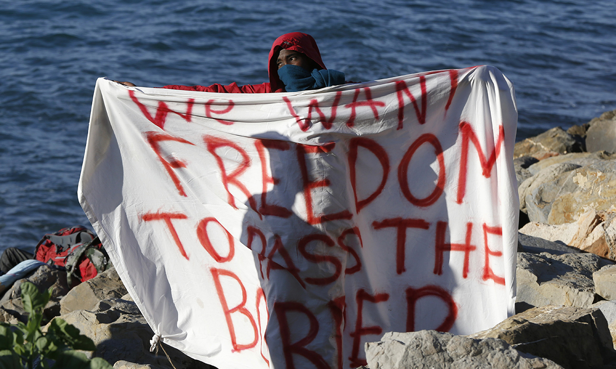 Migranti a Ventimiglia: un anno di proteste e sgomberi – Foto