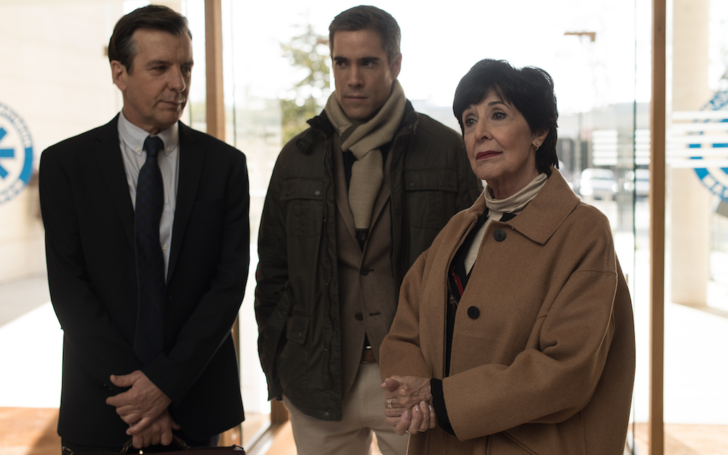 Il sospetto 2: indagini sempre più a rischio, chi è davvero Victor?