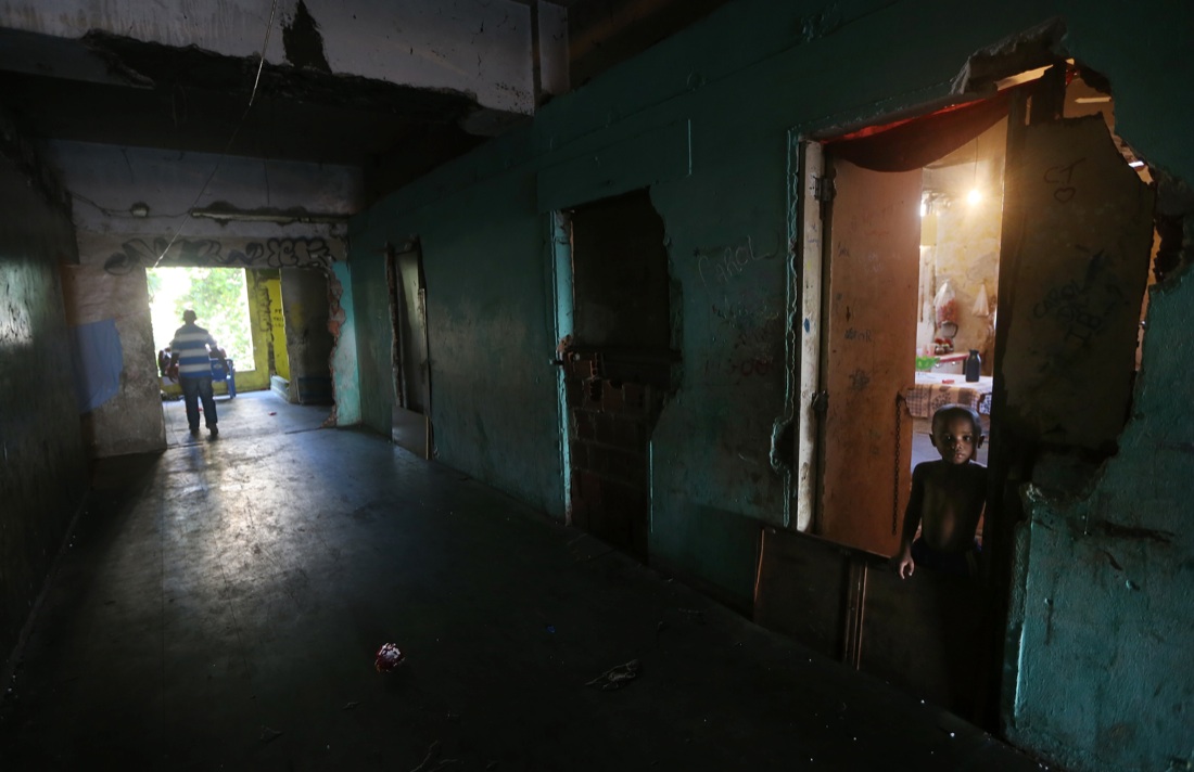 Favelas, il buco nero dietro le luci delle Olimpiadi di Rio – Foto