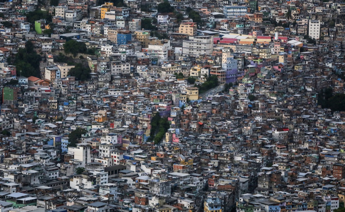 Favelas, il buco nero dietro le luci delle Olimpiadi di Rio – Foto