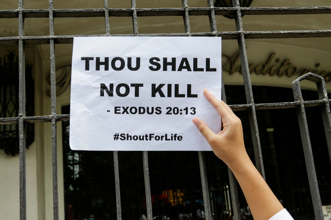 Filippine, Duterte si sente come Hitler: “A morte chi si droga”