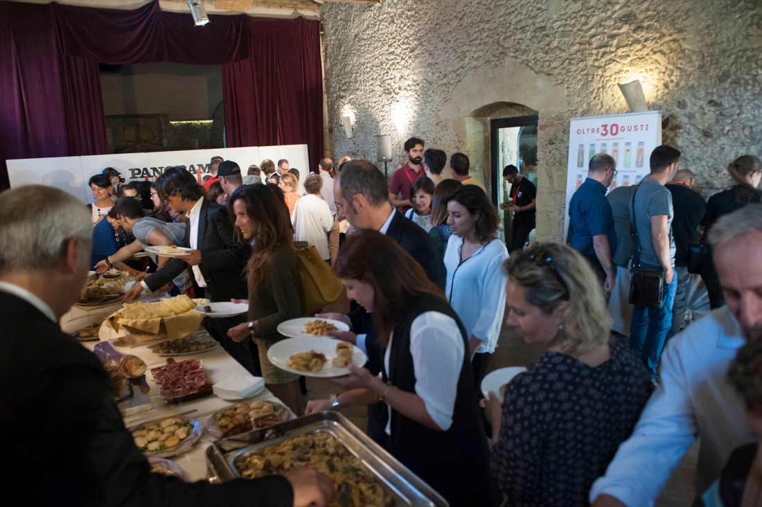 Cagliari, showcooking al profumo di limone – FOTO e VIDEO Cagliari, showcooking al profumo di limone – FOTO e VIDEO