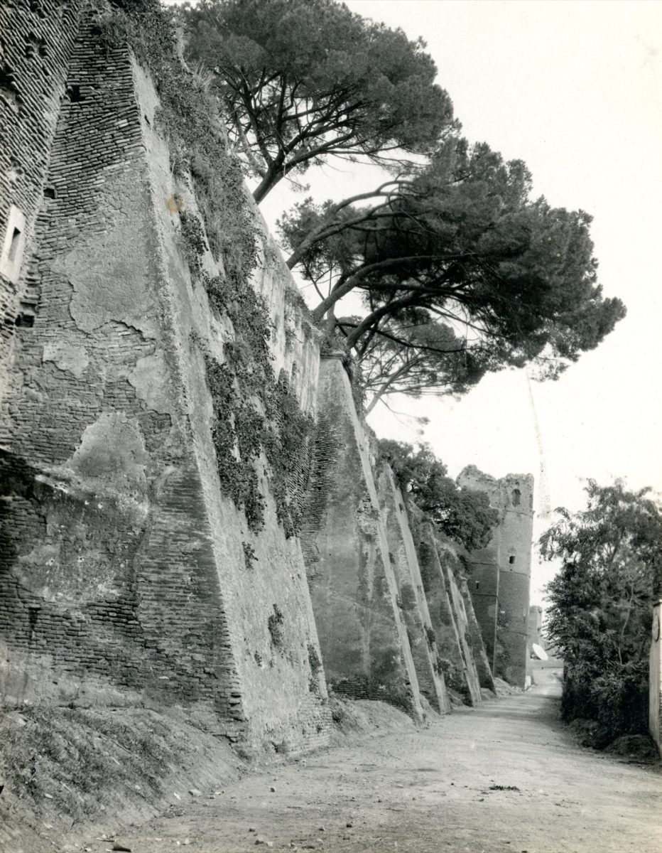 Roma ieri e oggi. Le foto più belle Roma ieri e oggi. Le foto più belle