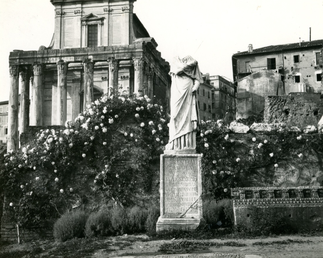Roma ieri e oggi. Le foto più belle Roma ieri e oggi. Le foto più belle