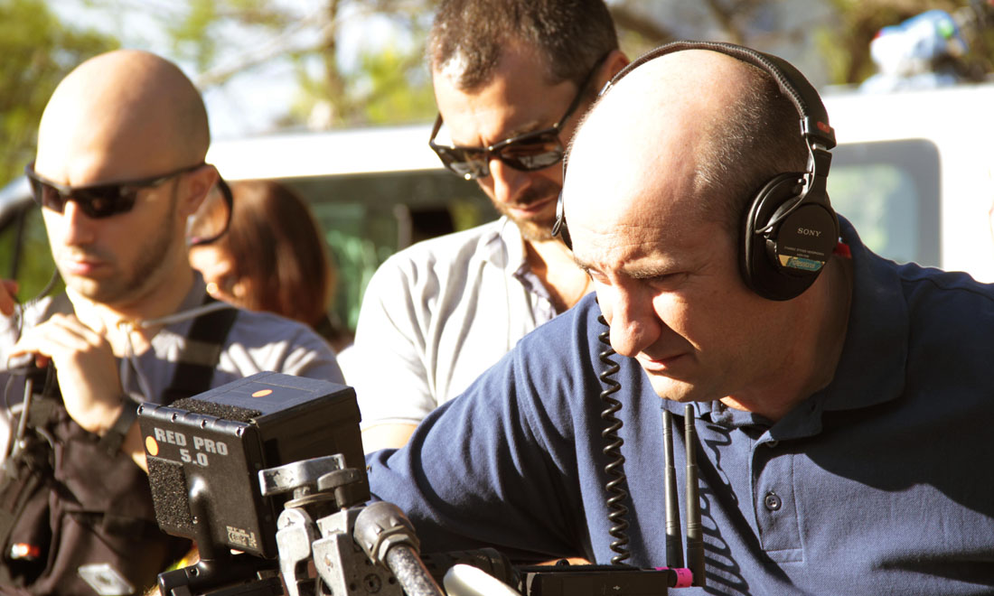 Antonio Albanese e il suo nuovo film: “Ognuno riporti un migrante a casa”