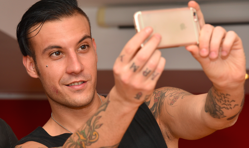 Fred De Palma: ecco “Il cielo guarda te”