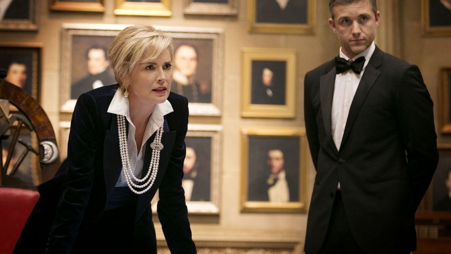 Agent X: foto, video e news sulla serie con Sharon Stone