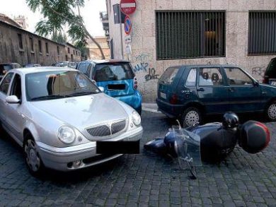 Incidente stradale: le 5 cose da fare se capita
