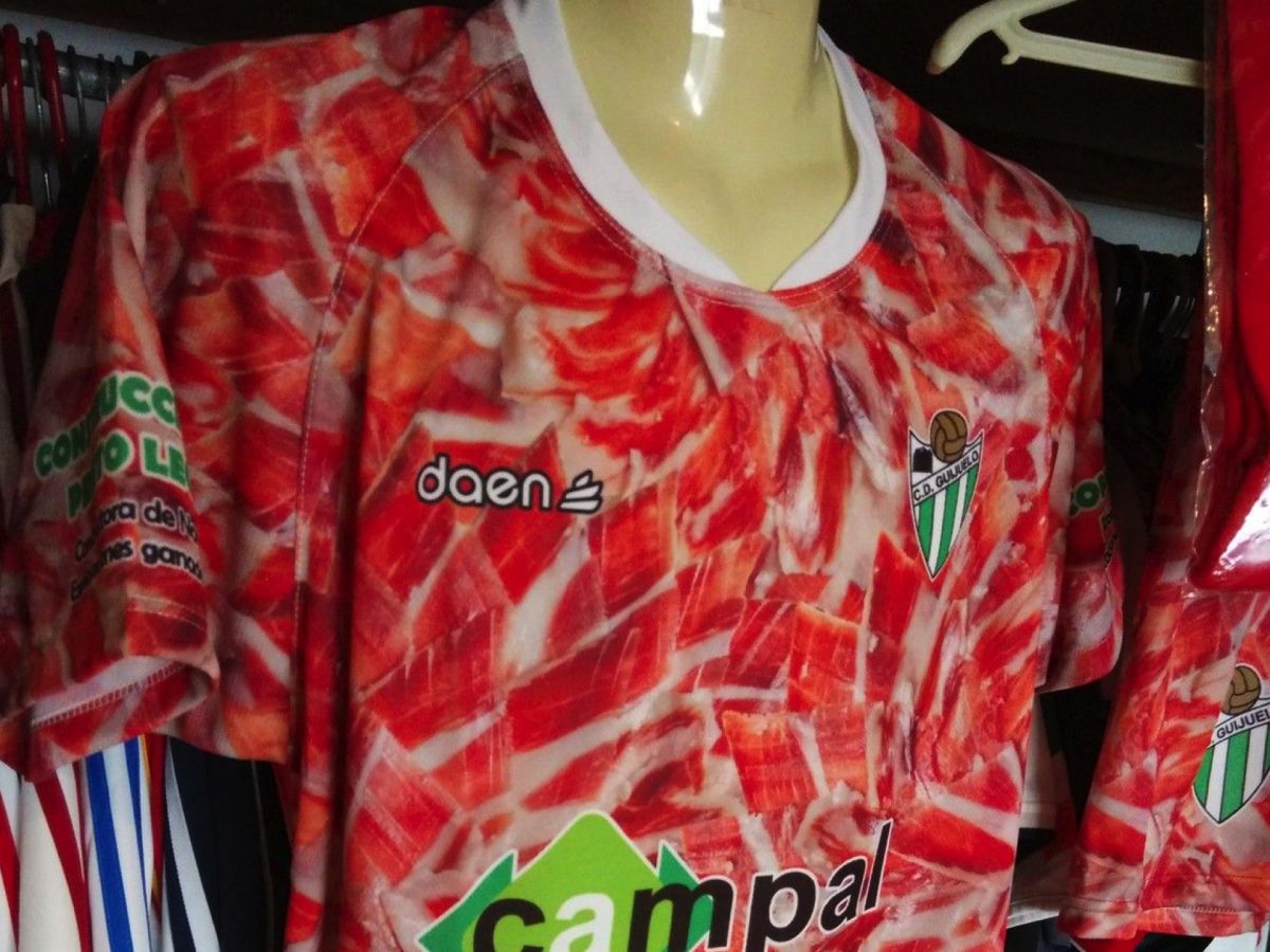 Galleria foto 'Le più brutte maglie di sempre (inclusa la terza della Roma)' - foto 4