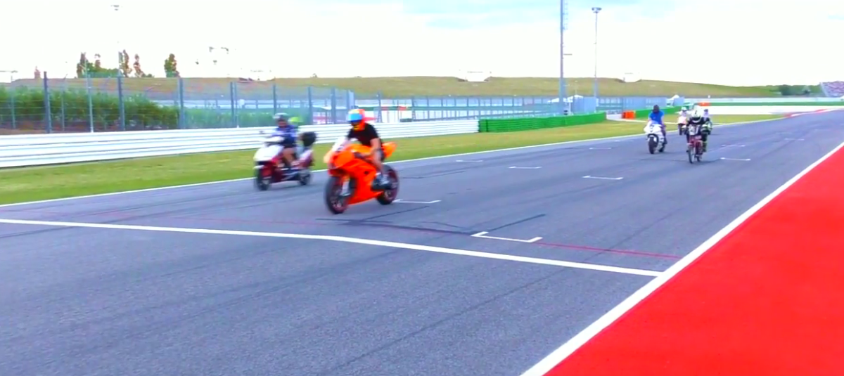 Galleria foto 'Actionbike GoldCup International 2016: Misano e il sapore dell’asfalto' - foto 45