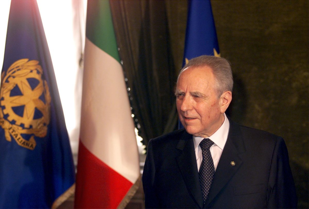 Galleria foto 'Carlo Azeglio Ciampi: il cordoglio, le critiche, i ricordi' - foto 15