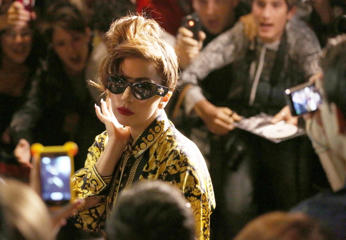 Lady Gaga: “Via la maschera, sono cresciuta” Lady Gaga: “Via la maschera, sono cresciuta”