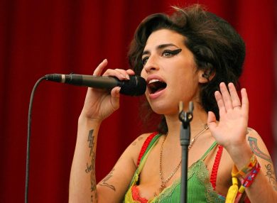 Amy Winehouse avrebbe 36 anni – Le 15 canzoni più belle