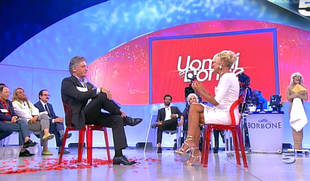 Uomini e Donne: è già scontro tra Tina e Gemma, la Galgani dice addio a Giorgio