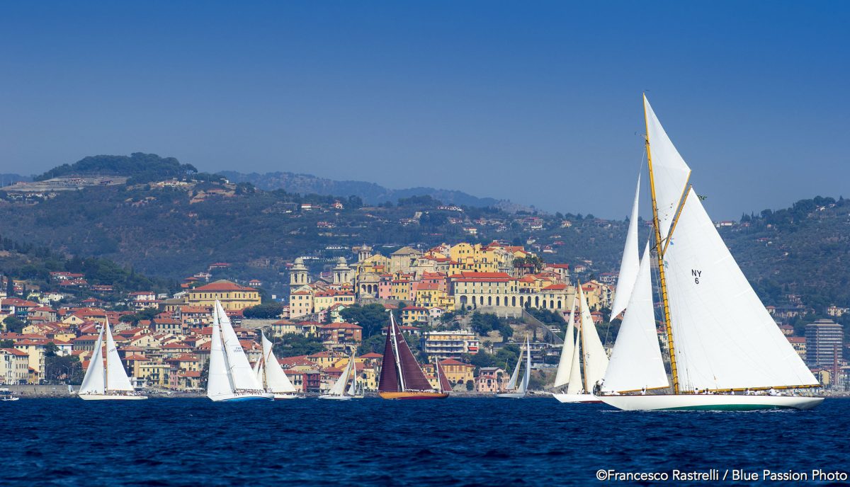 Galleria foto 'Trentesimo anniversario memorabile per Vele d’Epoca Imperia' - foto 58