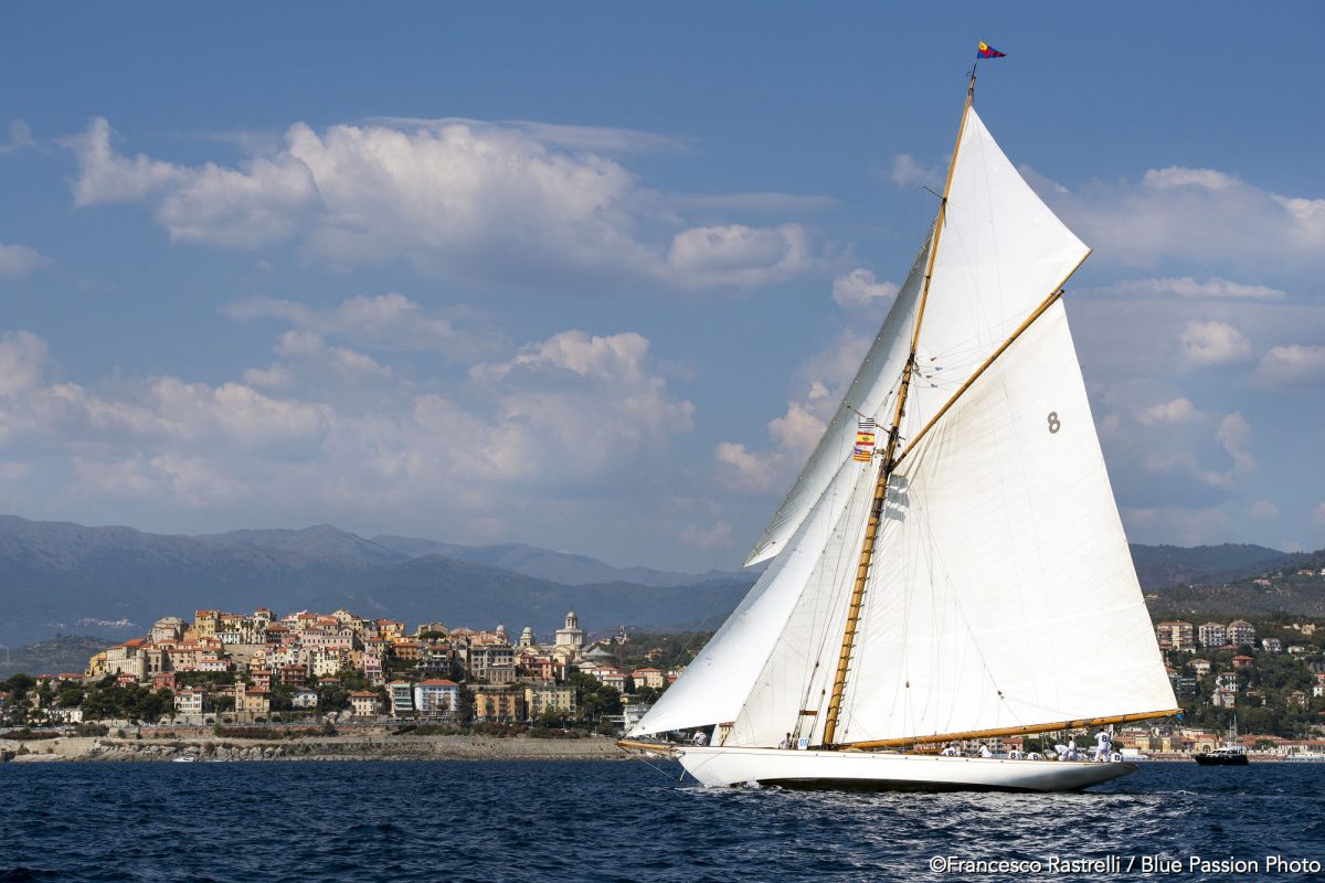 Galleria foto 'Trentesimo anniversario memorabile per Vele d’Epoca Imperia' - foto 81