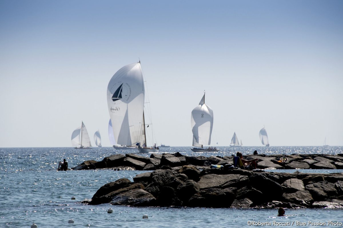 Galleria foto 'Trentesimo anniversario memorabile per Vele d’Epoca Imperia' - foto 21