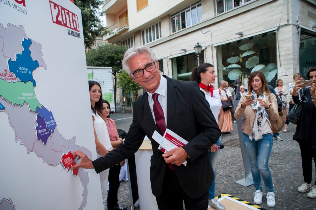 Panorama d’Italia in Costiera Amalfitana: bellezza, cultura, successo