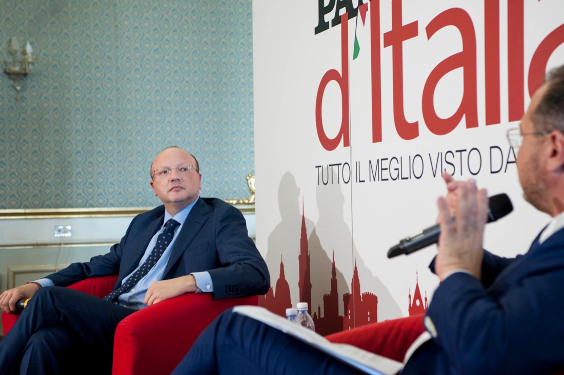 Panorama d’Italia in Costiera Amalfitana: bellezza, cultura, successo