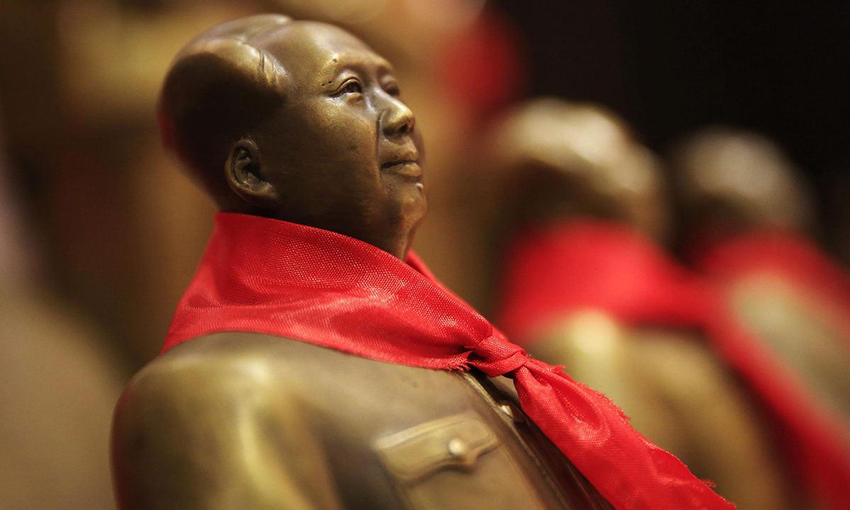 Cina, il culto di Mao Zedong 40 anni dopo la morte Cina, il culto di Mao Zedong 40 anni dopo la morte