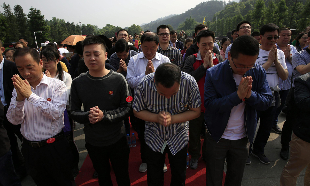 Cina, il culto di Mao Zedong 40 anni dopo la morte Cina, il culto di Mao Zedong 40 anni dopo la morte