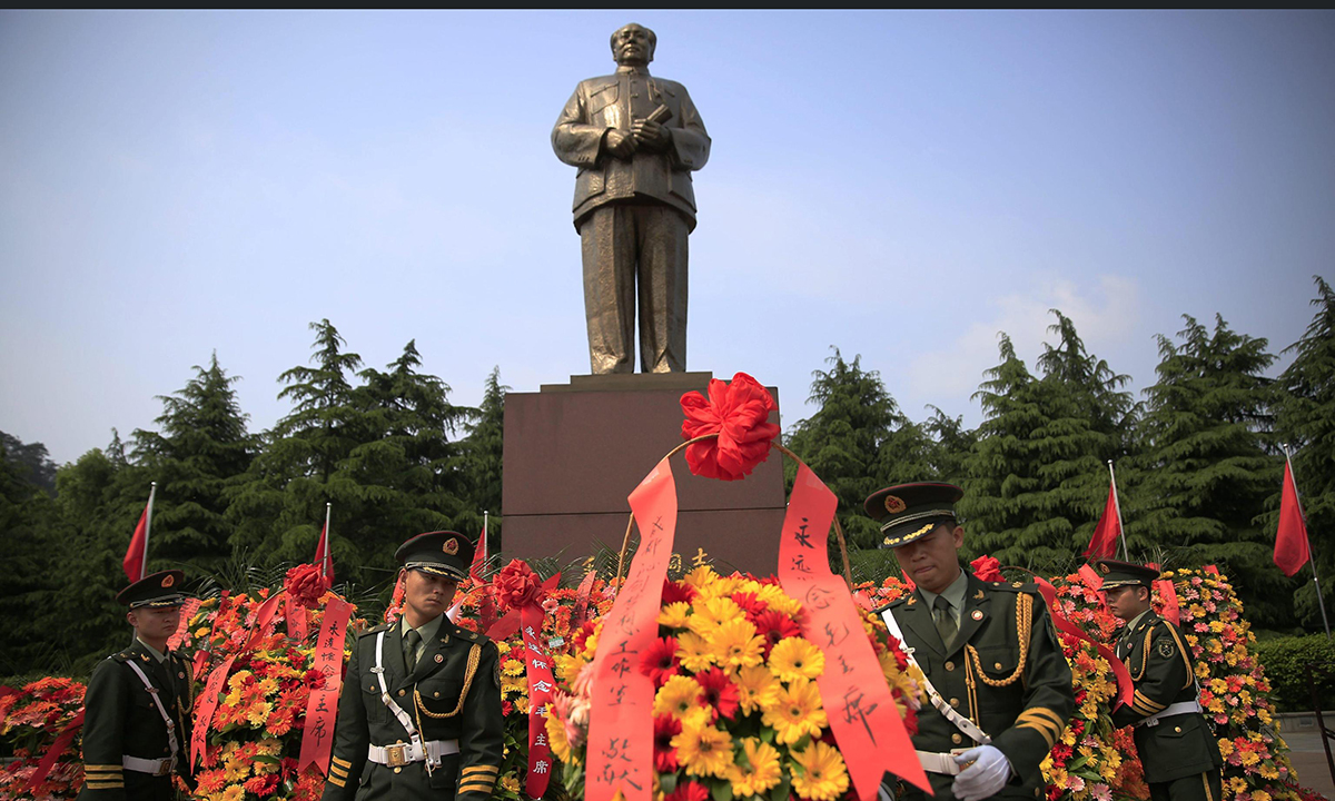 Cina, il culto di Mao Zedong 40 anni dopo la morte Cina, il culto di Mao Zedong 40 anni dopo la morte