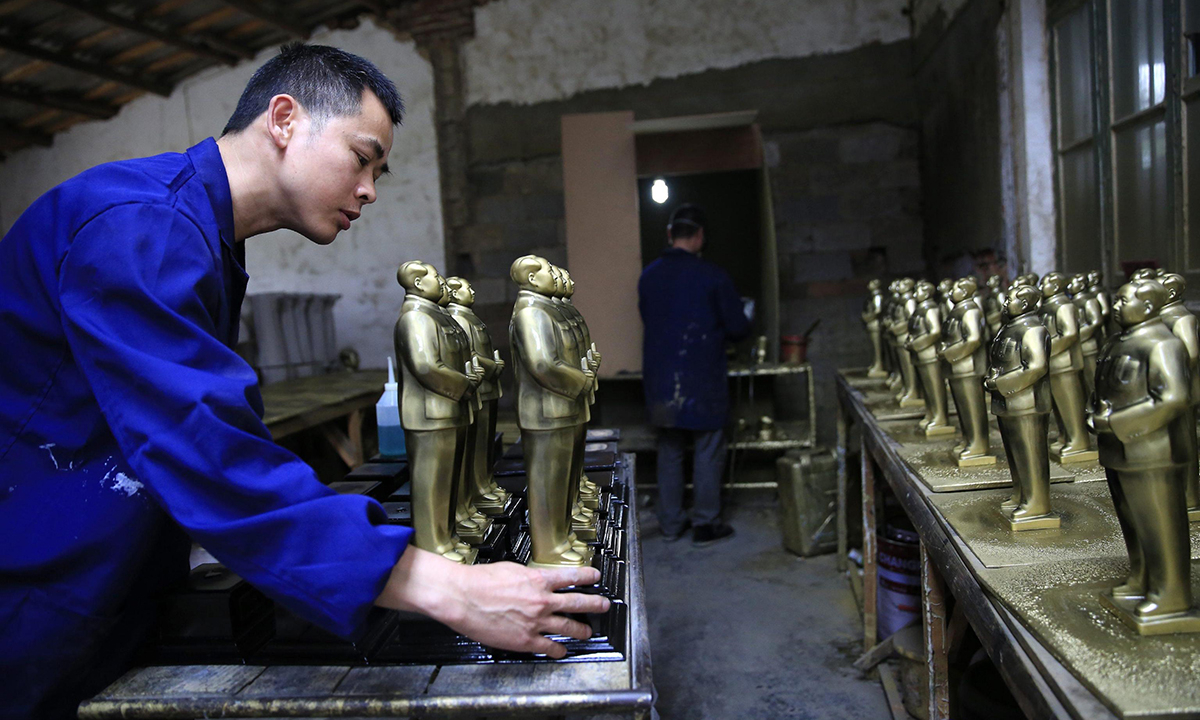 Cina, il culto di Mao Zedong 40 anni dopo la morte Cina, il culto di Mao Zedong 40 anni dopo la morte