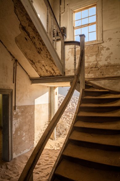 Kolmanskop, città fantasma nel deserto della Namibia