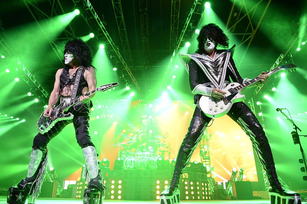 Kiss Rocks Vegas: il live dei Kiss canzone per canzone – La recensione Kiss Rocks Vegas: il live dei Kiss canzone per canzone – La recensione