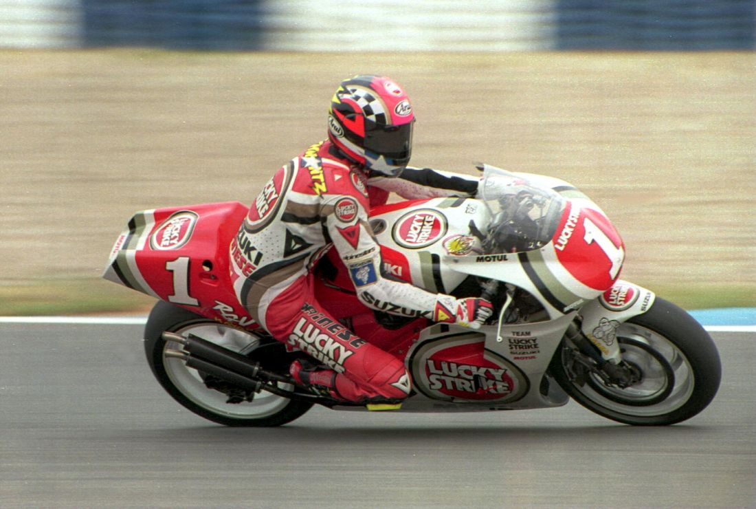 Vinales come Iannone: vince e saluta. E fa grande la Suzuki Vinales come Iannone: vince e saluta. E fa grande la Suzuki