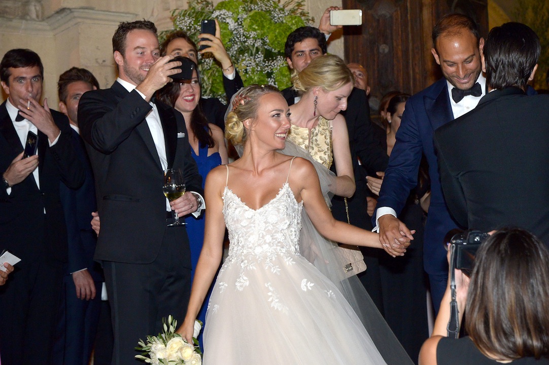 Cristel Carrisi e Davor Luksic, matrimonio a Lecce in Apecar