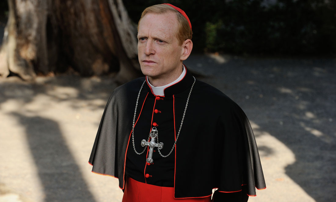 The Young Pope di Paolo Sorrentino a Venezia: magnificenza e oscurità