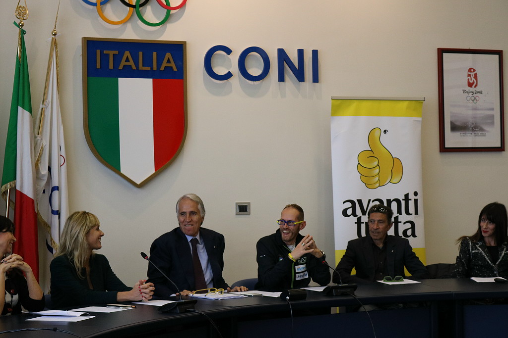 Chi è Leonardo Cenci, il malato di tumore che correrà la Maratona di New York Chi è Leonardo Cenci, il malato di tumore che correrà la Maratona di New York