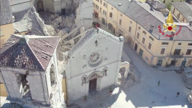 Terremoto 30 ottobre: la Basilica di San Benedetto di Norcia distrutta | video