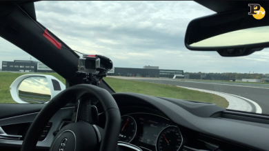 A bordo dell’Audi con autopilota | video