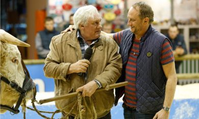 Saint Amour, un tour del vino con Gérard Depardieu – Video