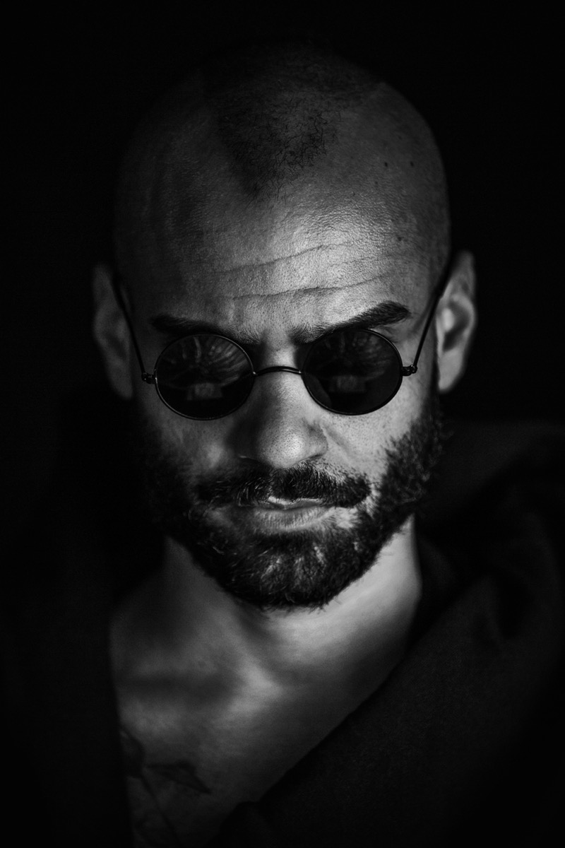 Intervista a En?gma: “Il mio addio a Machete è l’inizio di un viaggio Indaco”