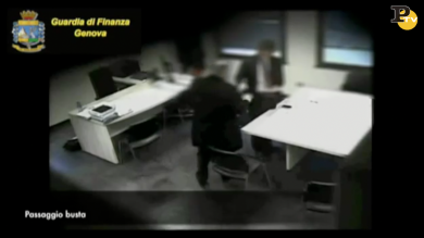 Tangenti nelle “Grandi Opere”. Il video della “bustarella”