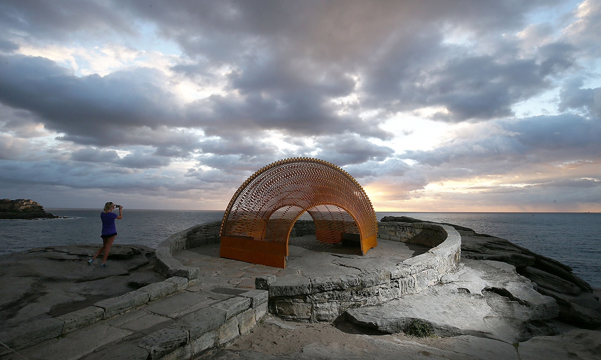 Sculture in riva al mare a Sydney – Foto