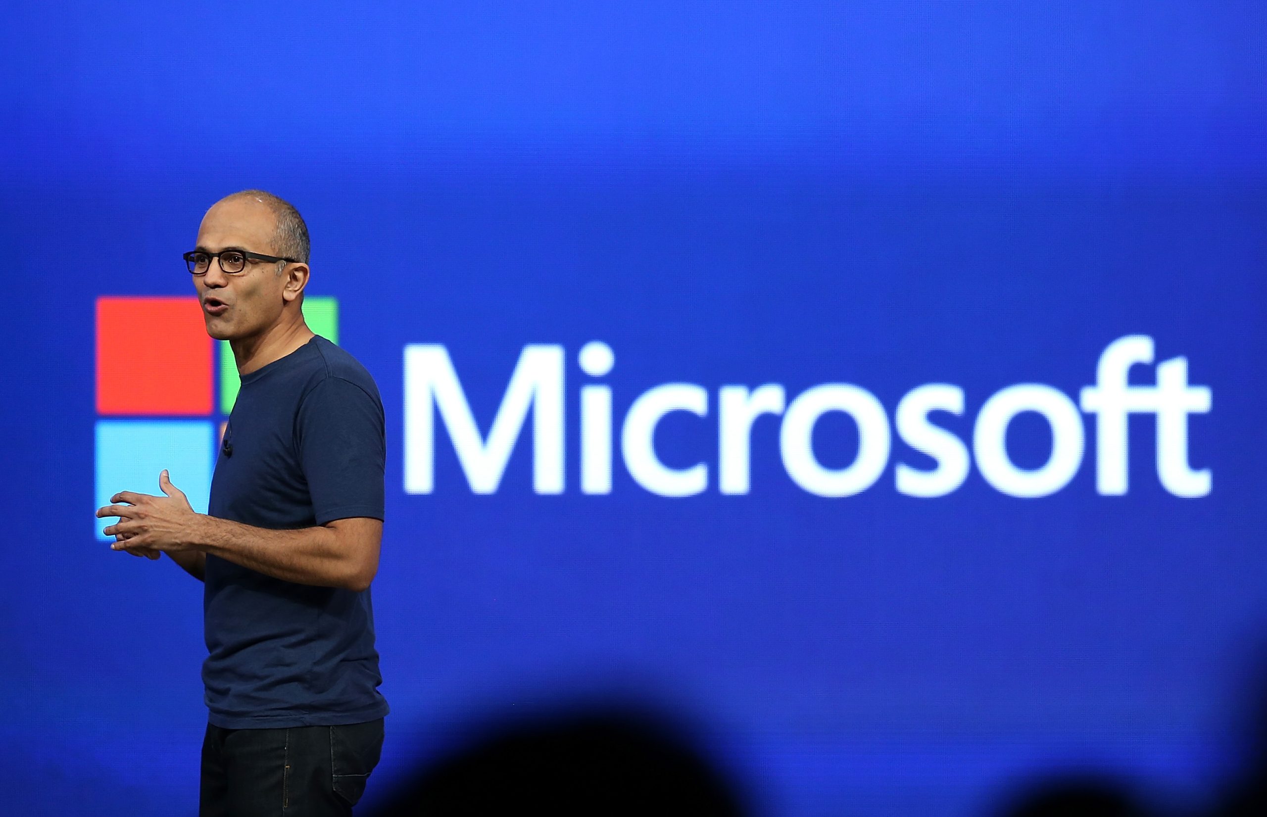 Microsoft, il business ora è sul cloud