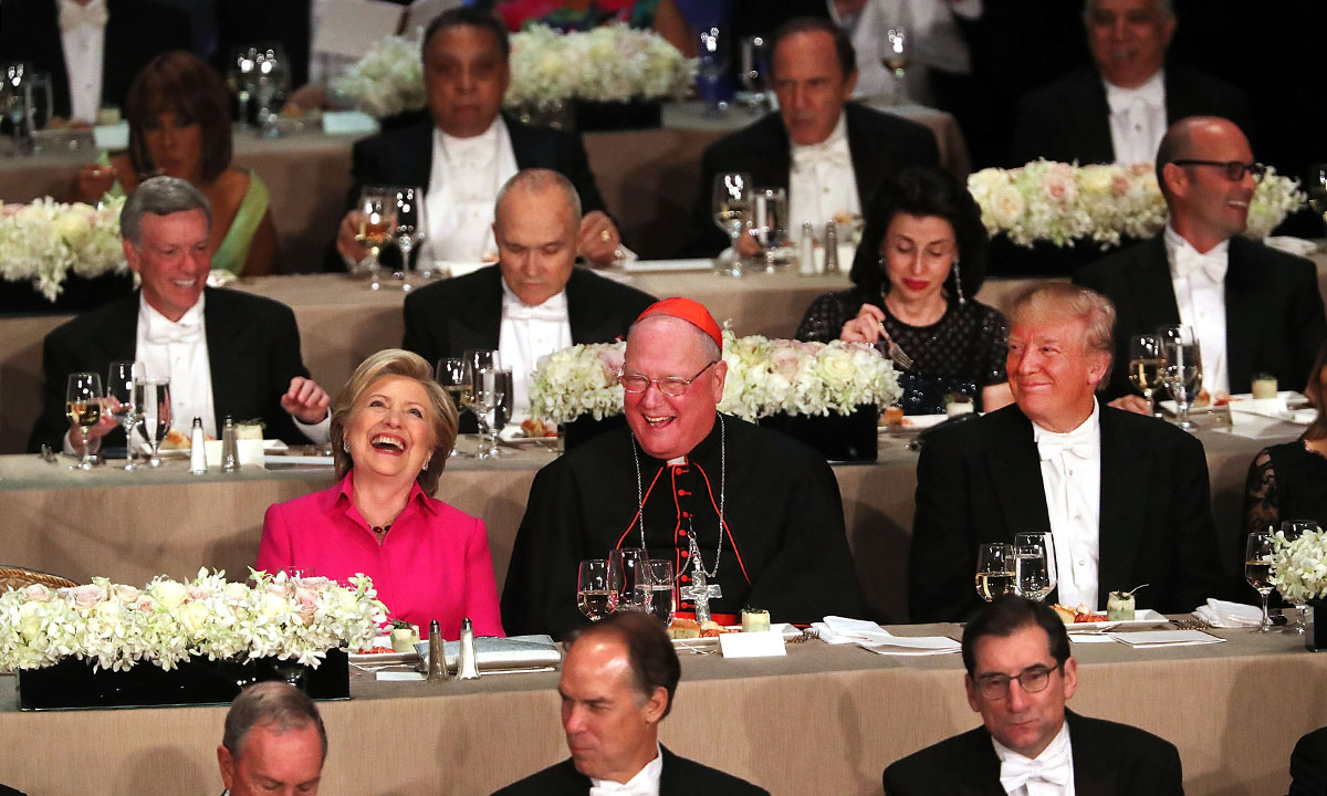 USA, Clinton e Trump alla “cena ironica” col cardinale Nolan
