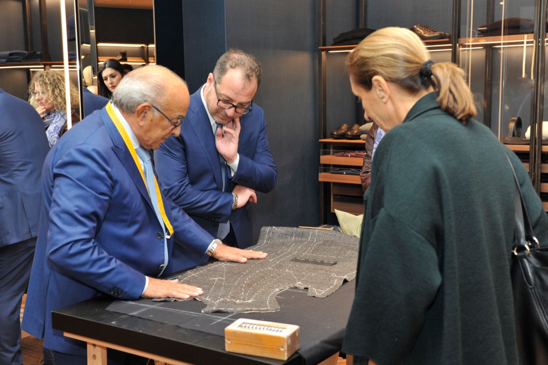 Il gentlemen’s club di Ferutdin Zakirov – FOTO e VIDEO