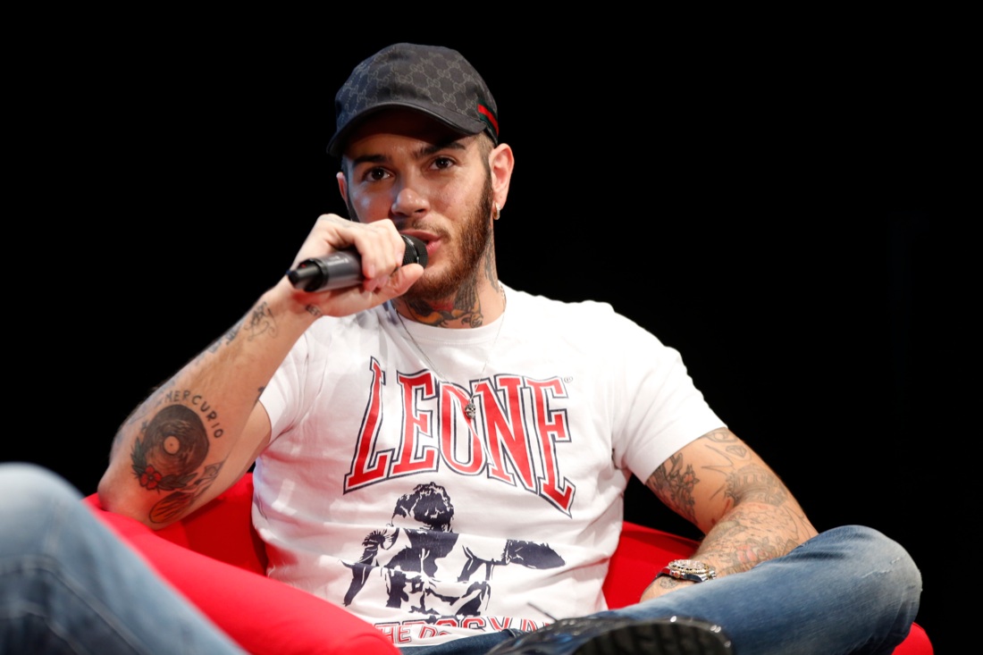 Il rap è crudo ma è vero, parola di Emis Killa – FOTO e VIDEO