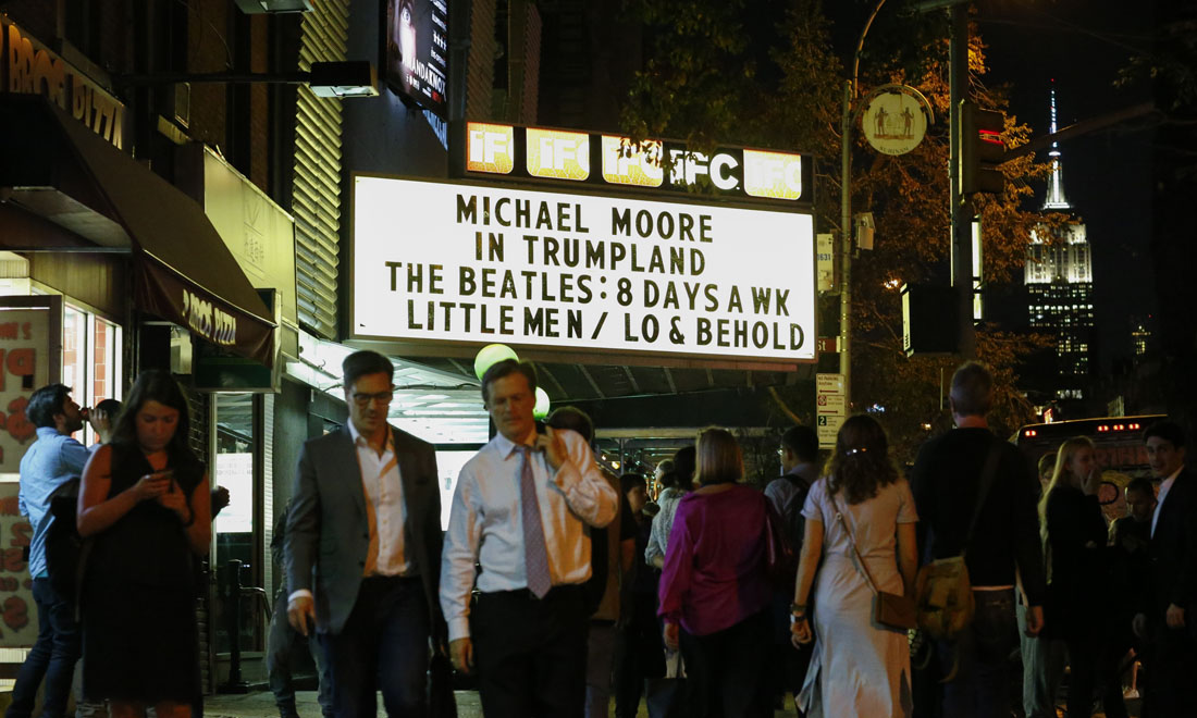 Michael Moore, il doc contro Donald Trump: 5 cose da sapere Michael Moore, il doc contro Donald Trump: 5 cose da sapere