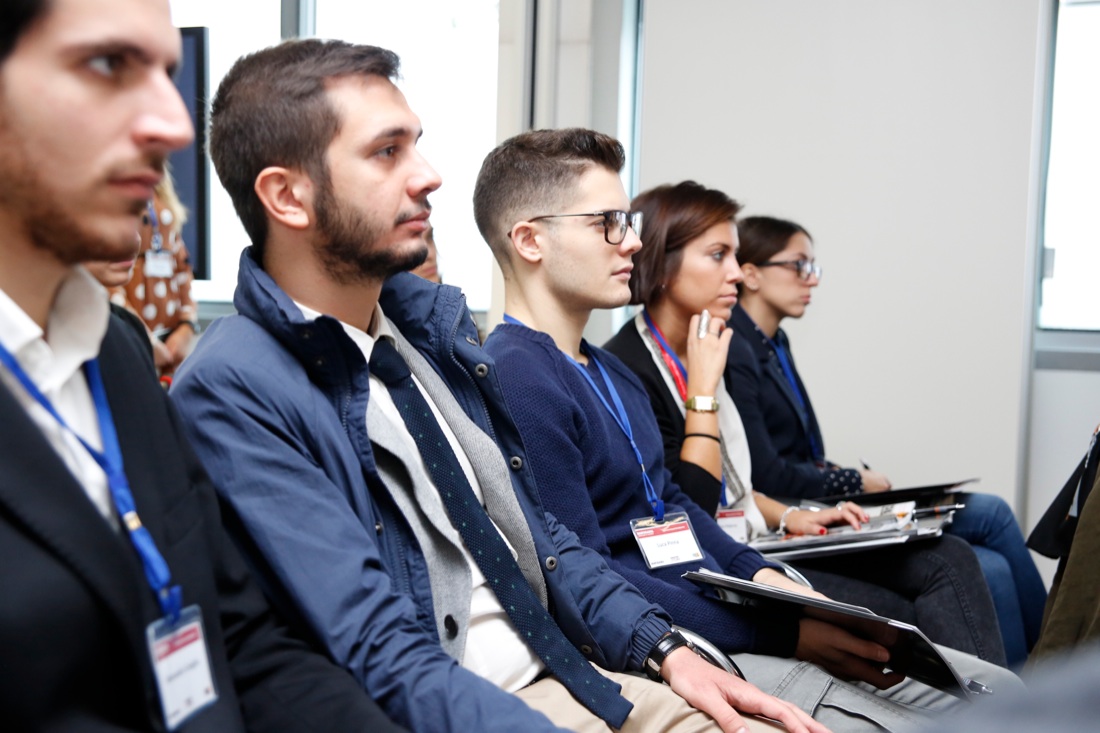 Competenze digitali, una chance in più nella ricerca del lavoro – FOTO