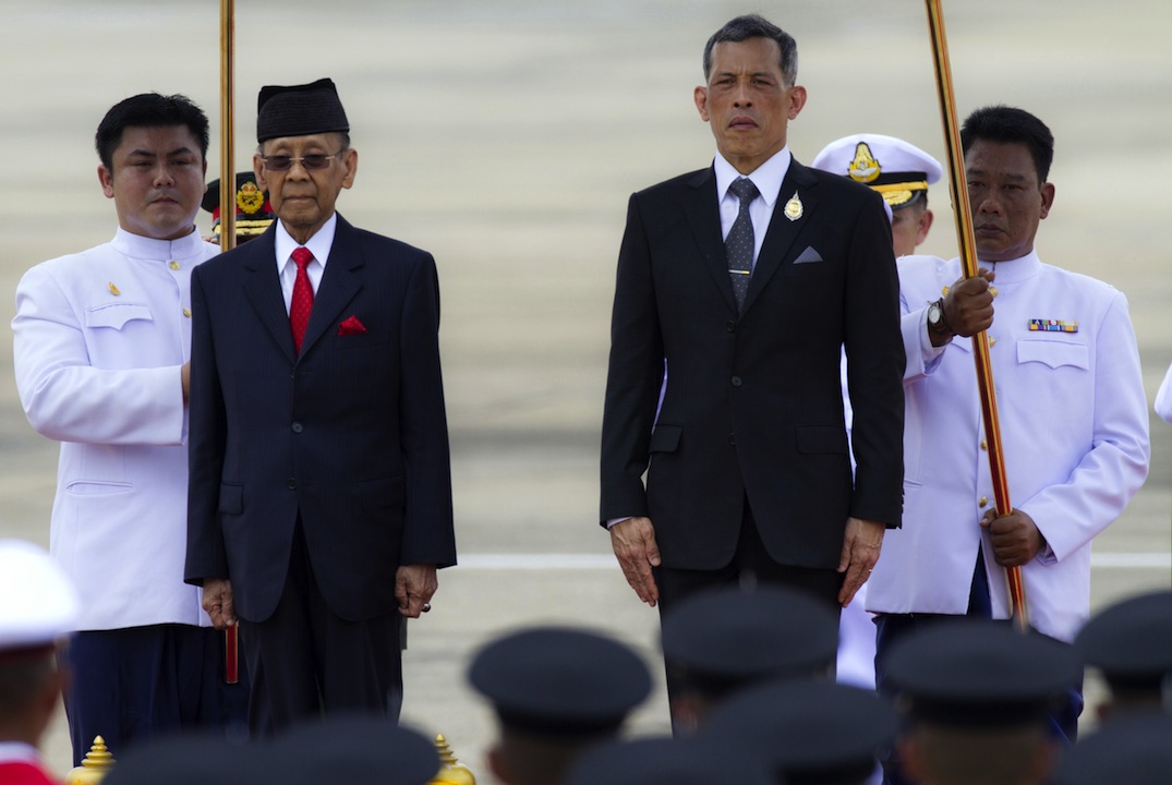 Chi è Maha Vajiralongkorn, l’erede al trono playboy della Thailandia Chi è Maha Vajiralongkorn, l’erede al trono playboy della Thailandia